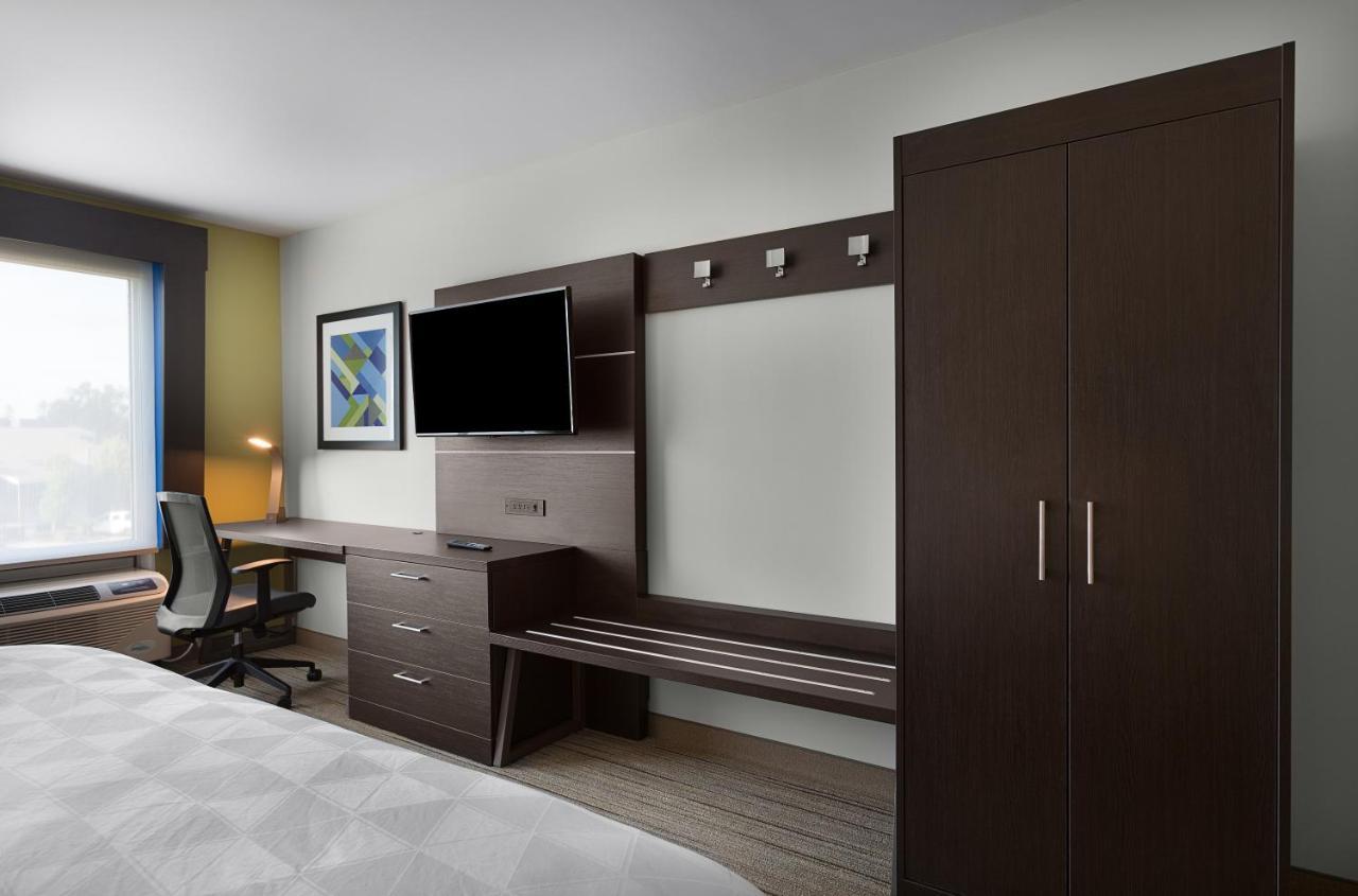 Holiday Inn Express - Lake Park, An Ihg Hotel Buitenkant foto